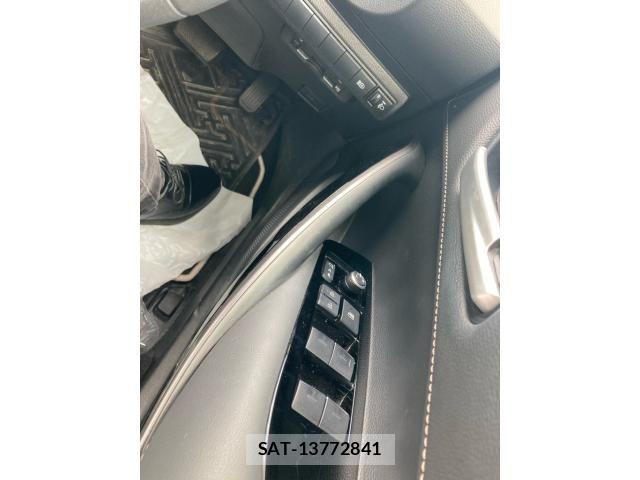 Toyota COROLLA TOURING 2021-06 7615706-9