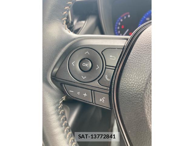 Toyota COROLLA TOURING 2021-06 7615706-12