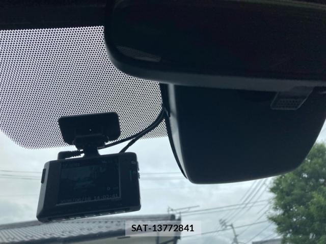 Toyota COROLLA TOURING 2021-06 7615706-14