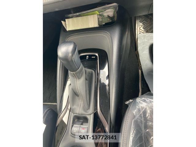 Toyota COROLLA TOURING 2021-06 7615706-18