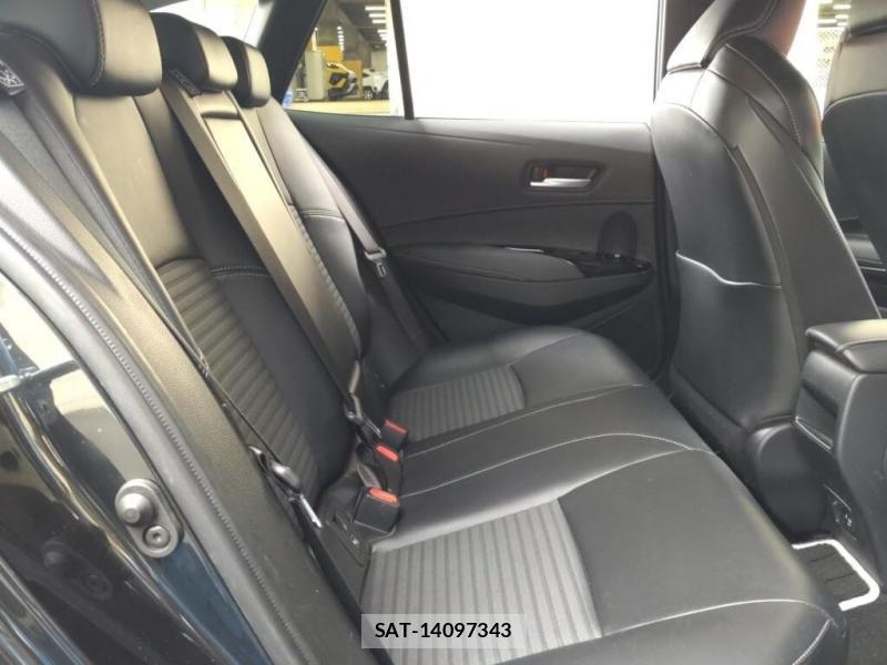 Toyota COROLLA TOURING 2020-08 7686367-5