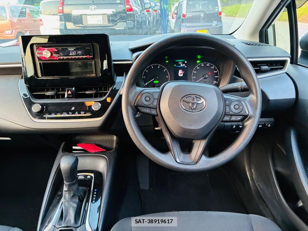 Toyota COROLLA TOURING 2023-05 7497290-13