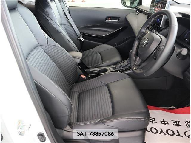 Toyota COROLLA TOURING 2025-02 7783661-12