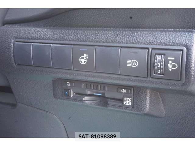 Toyota COROLLA TOURING 2021-06 7875854-14