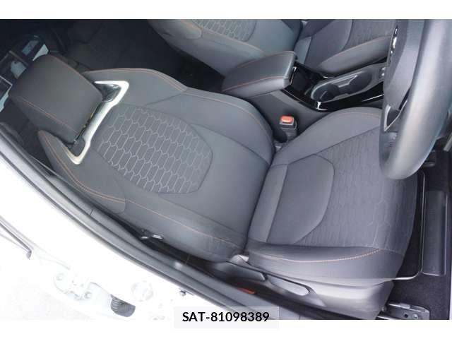 Toyota COROLLA TOURING 2021-06 7875854-15
