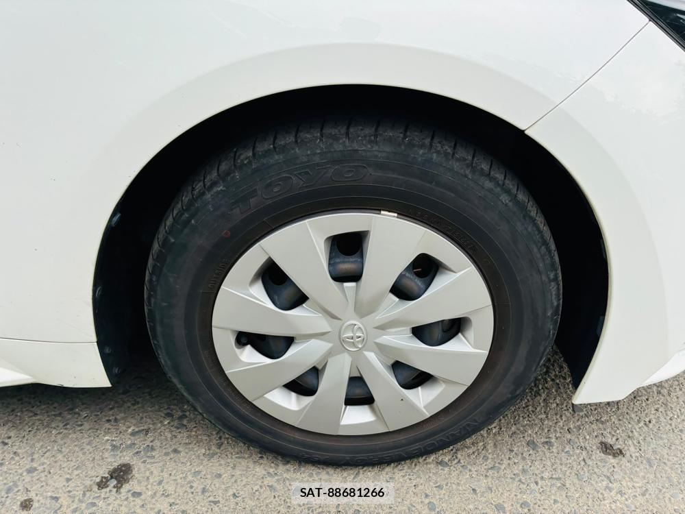 Toyota COROLLA TOURING 2021-06 7892161-28