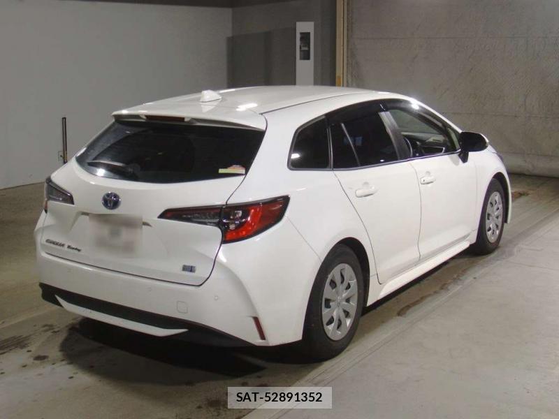 Toyota COROLLA TOURING 2021-07 8029563-1