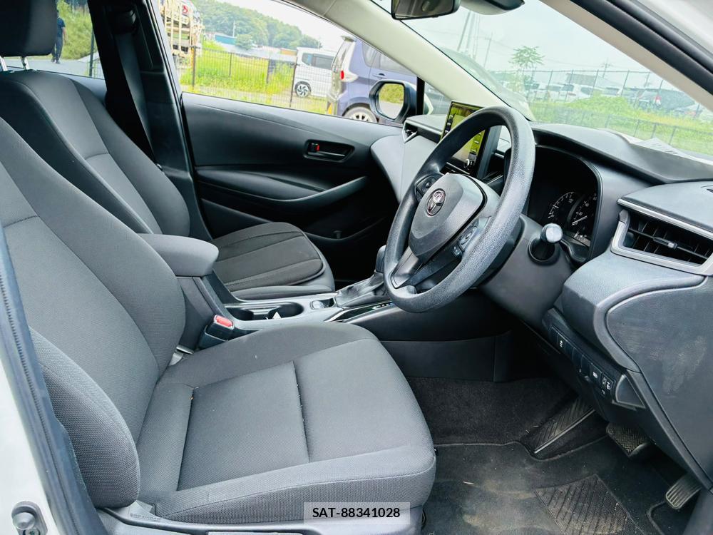 Toyota COROLLA TOURING 2021-06 7892155-11