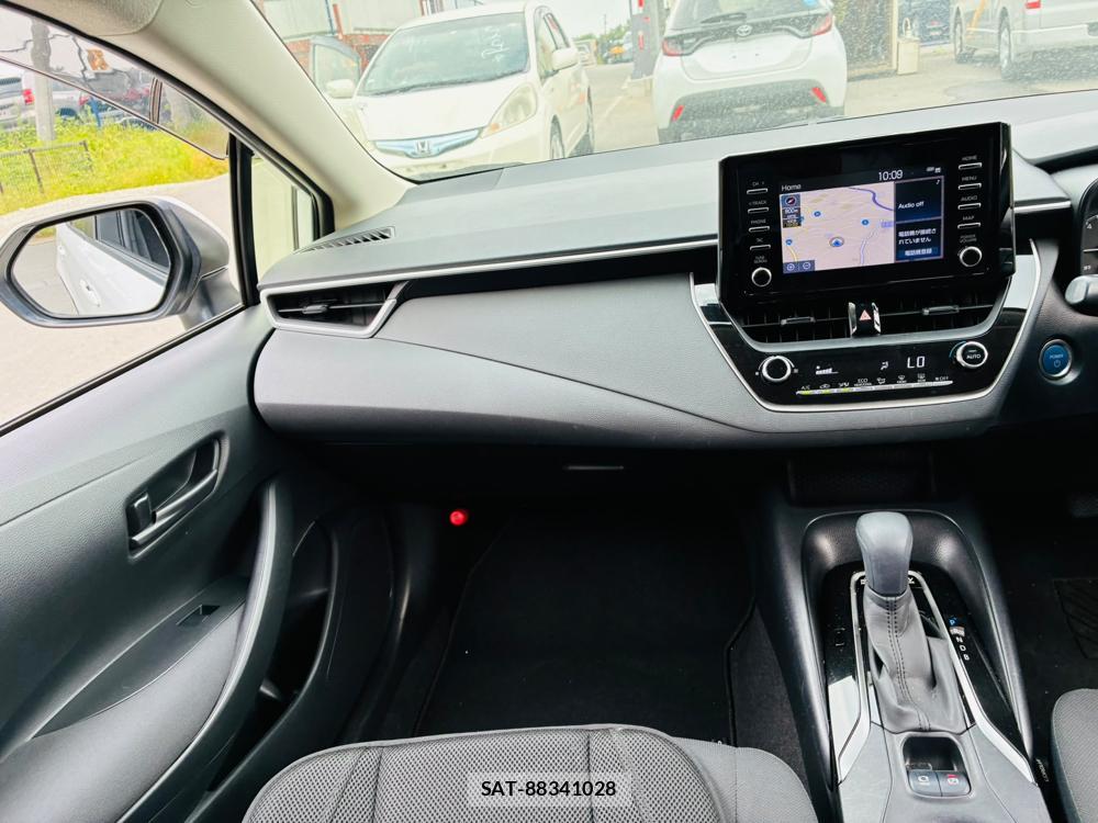 Toyota COROLLA TOURING 2021-06 7892155-16