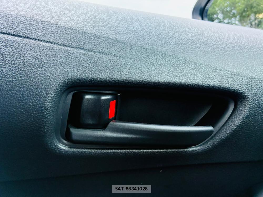 Toyota COROLLA TOURING 2021-06 7892155-22