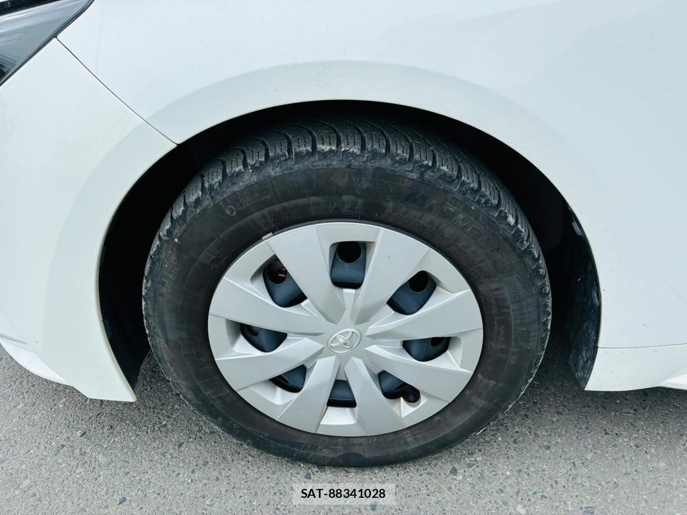 Toyota COROLLA TOURING 2021-06 7892155-29