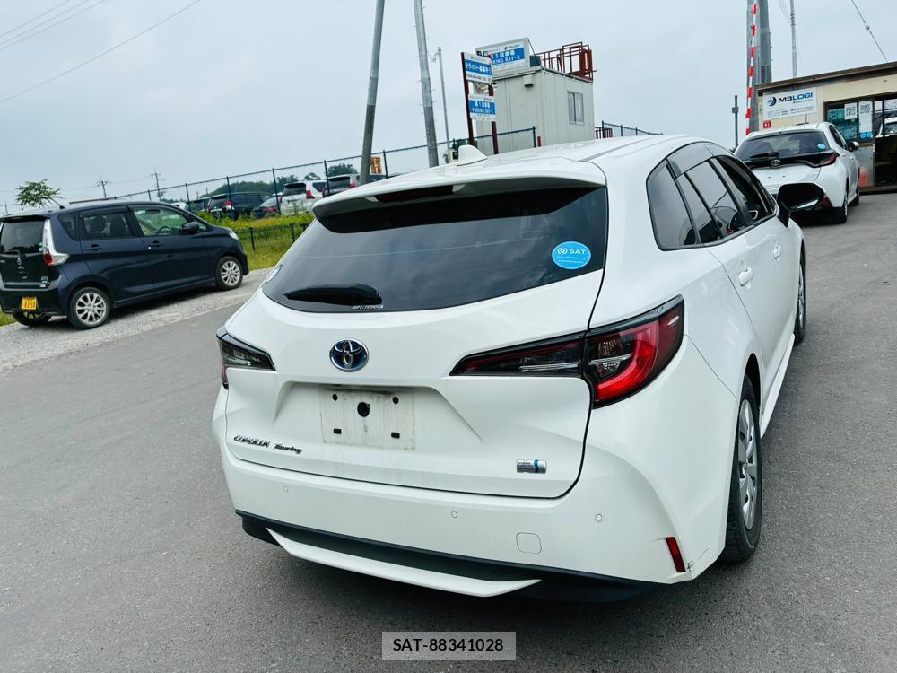 Toyota COROLLA TOURING 2021-06 7892155-4