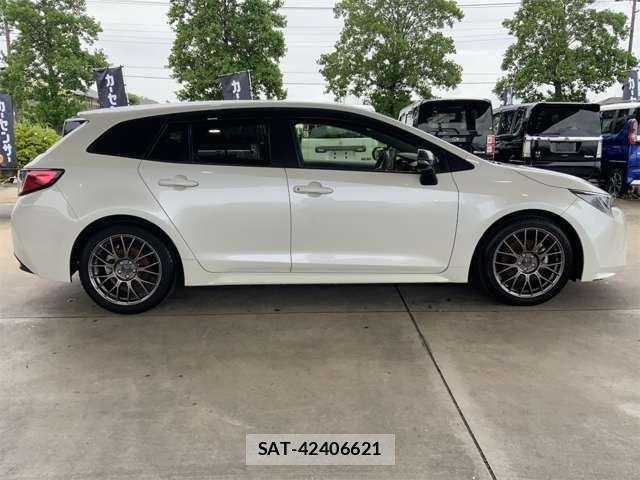 Toyota COROLLA TOURING 2021-02 8098592-5