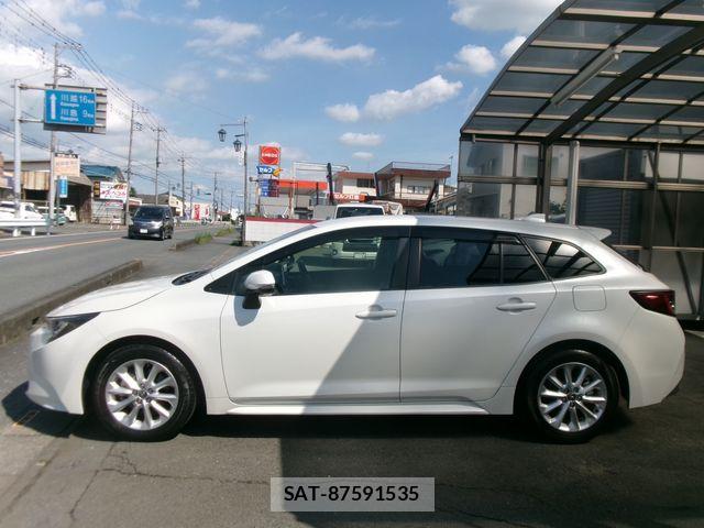 Toyota COROLLA TOURING 2019-11 8098593-3