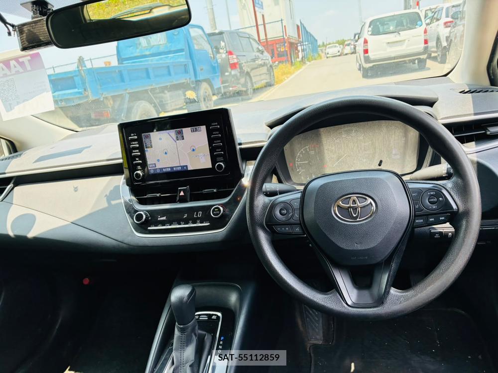 Toyota COROLLA TOURING 2021-07 8053146-13