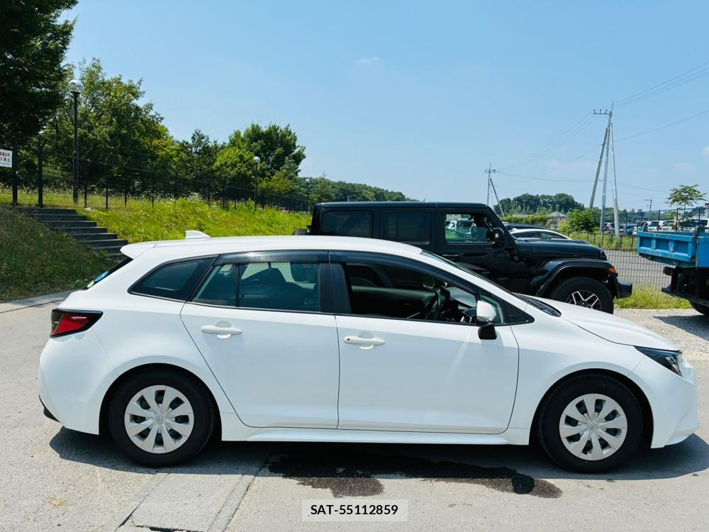 Toyota COROLLA TOURING 2021-07 8053146-5