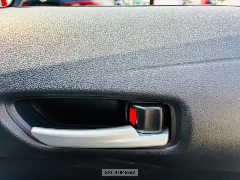 Toyota COROLLA TOURING 2020-11 7960469-18