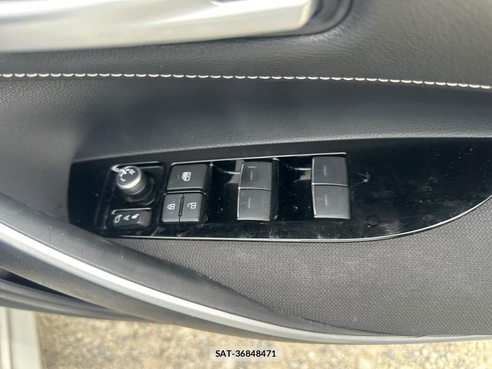 Toyota COROLLA TOURING 2022-07 7610981-22