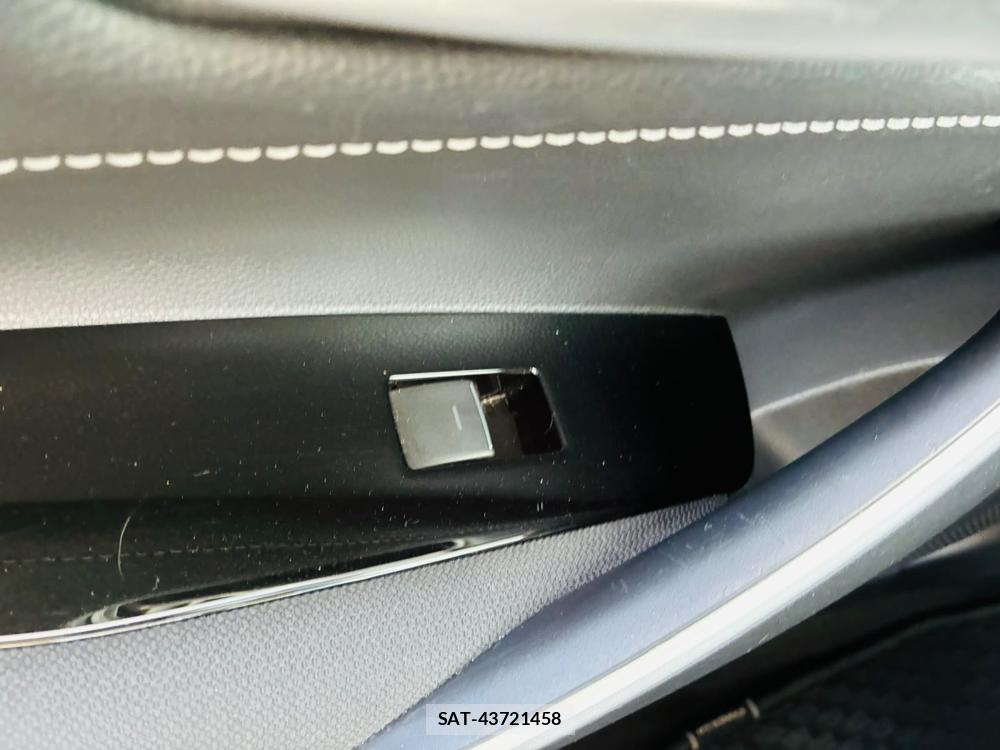 Toyota COROLLA TOURING 2021-06 8120451-22