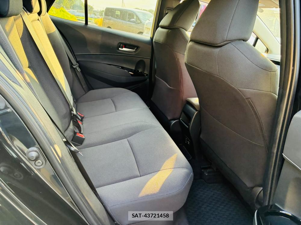 Toyota COROLLA TOURING 2021-06 8120451-8