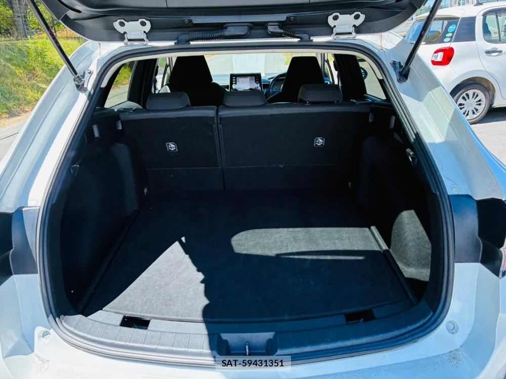 Toyota COROLLA TOURING 2022-03 8160950-24