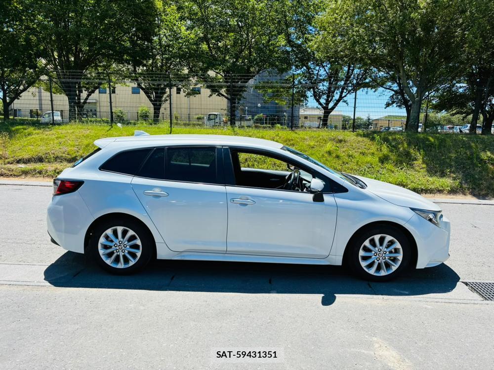 Toyota COROLLA TOURING 2022-03 8160950-5