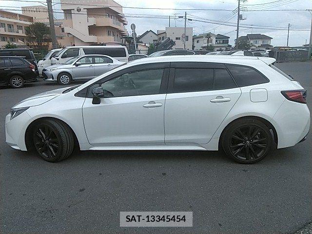 Toyota COROLLA TOURING 2021-06 8244880-15