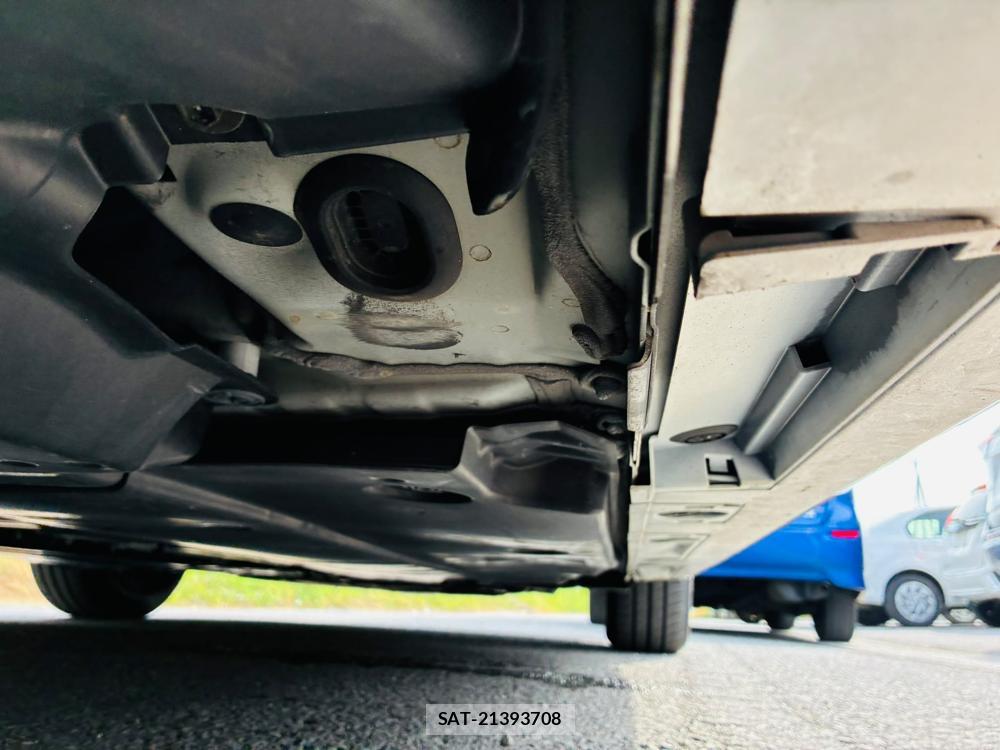 Toyota COROLLA TOURING 2021-07 8199209-36