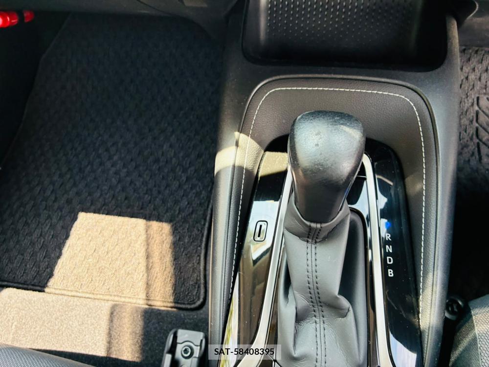 Toyota COROLLA TOURING 2021-06 8144183-18
