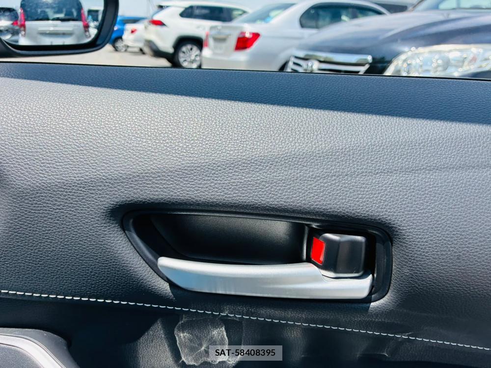 Toyota COROLLA TOURING 2021-06 8144183-19