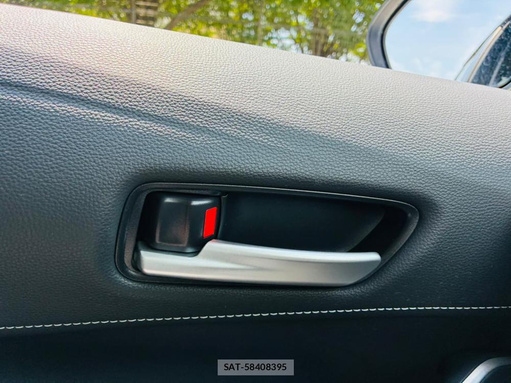 Toyota COROLLA TOURING 2021-06 8144183-21