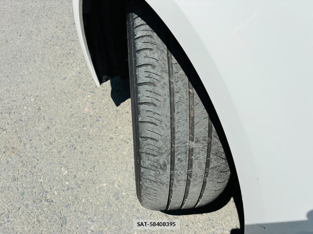 Toyota COROLLA TOURING 2021-06 8144183-30