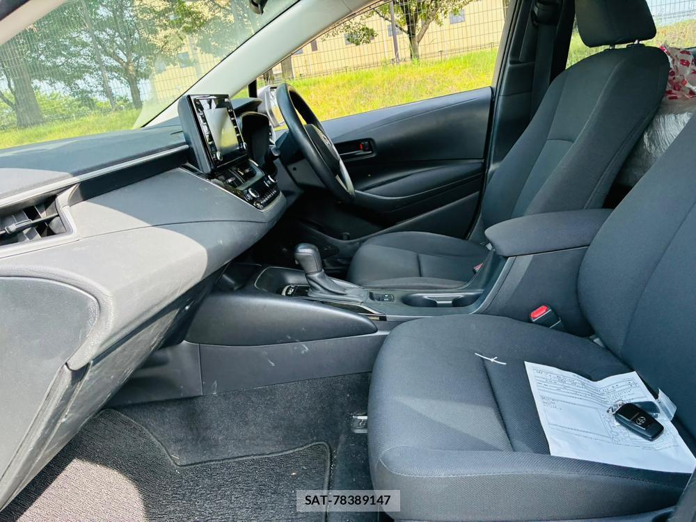 Toyota COROLLA TOURING 2021-07 8199210-10
