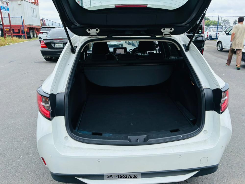 Toyota COROLLA TOURING 2021-07 8226617-24