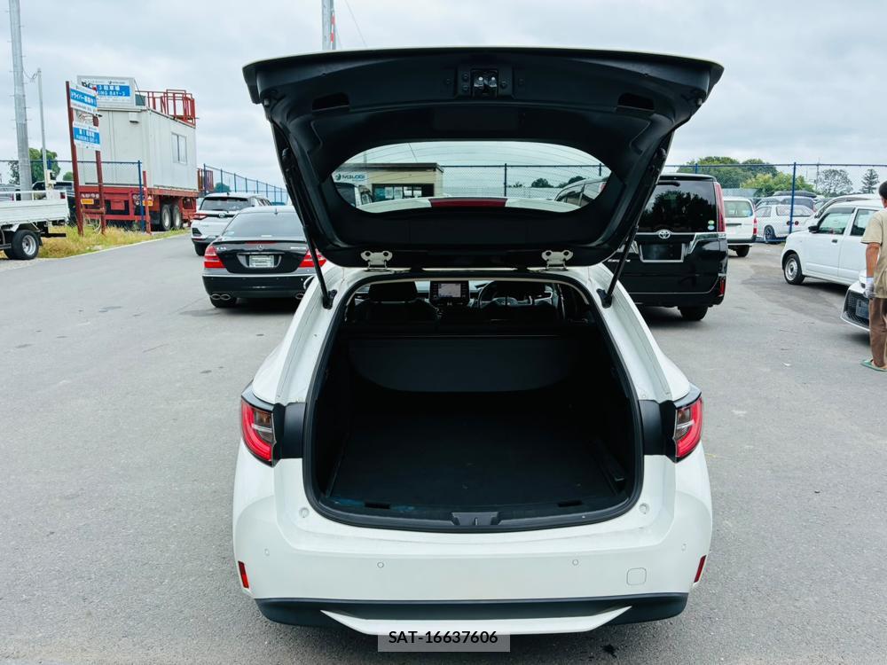 Toyota COROLLA TOURING 2021-07 8226617-25