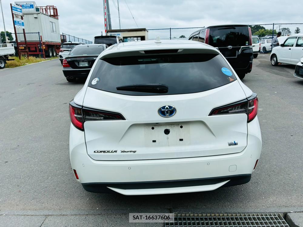 Toyota COROLLA TOURING 2021-07 8226617-3