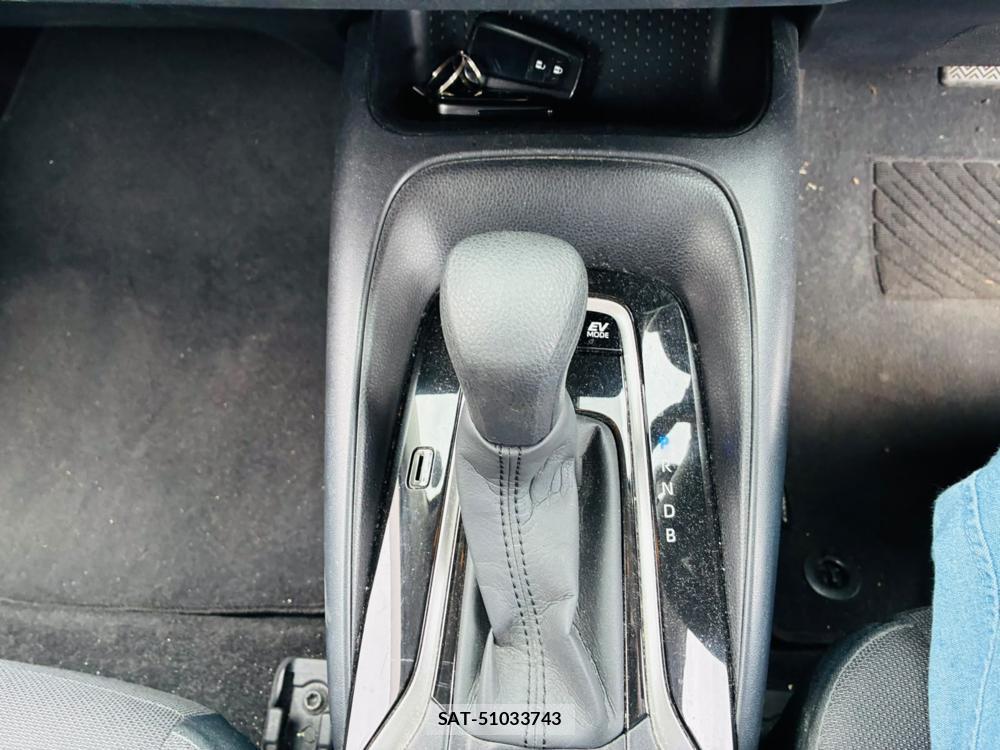 Toyota COROLLA TOURING 2021-07 8240832-19