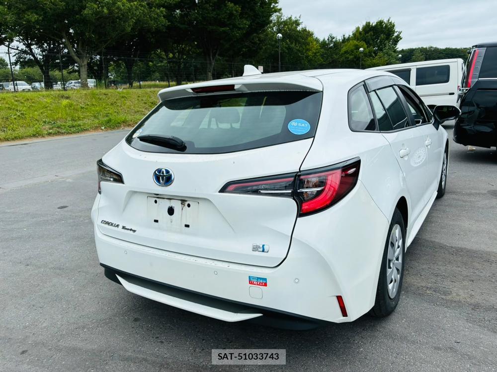 Toyota COROLLA TOURING 2021-07 8240832-4