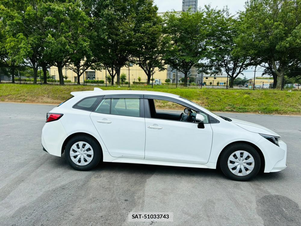 Toyota COROLLA TOURING 2021-07 8240832-5