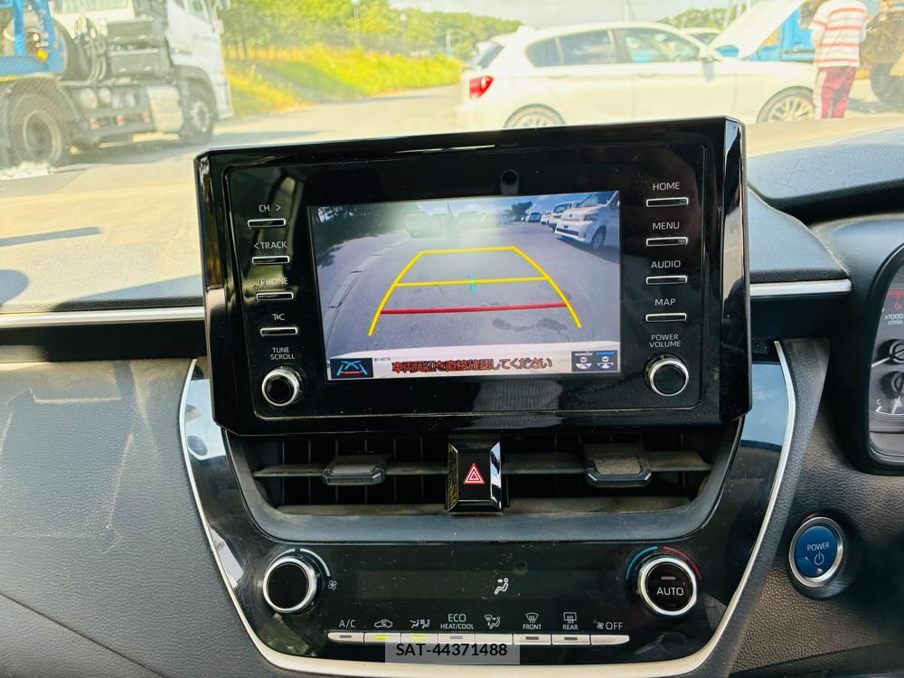 Toyota COROLLA TOURING 2021-07 8240833-17