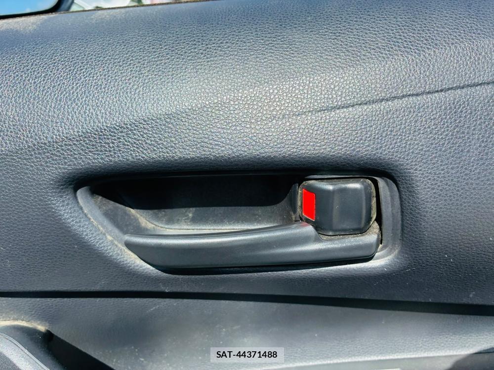 Toyota COROLLA TOURING 2021-07 8240833-19