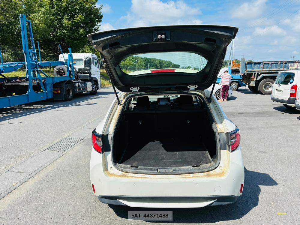 Toyota COROLLA TOURING 2021-07 8240833-25