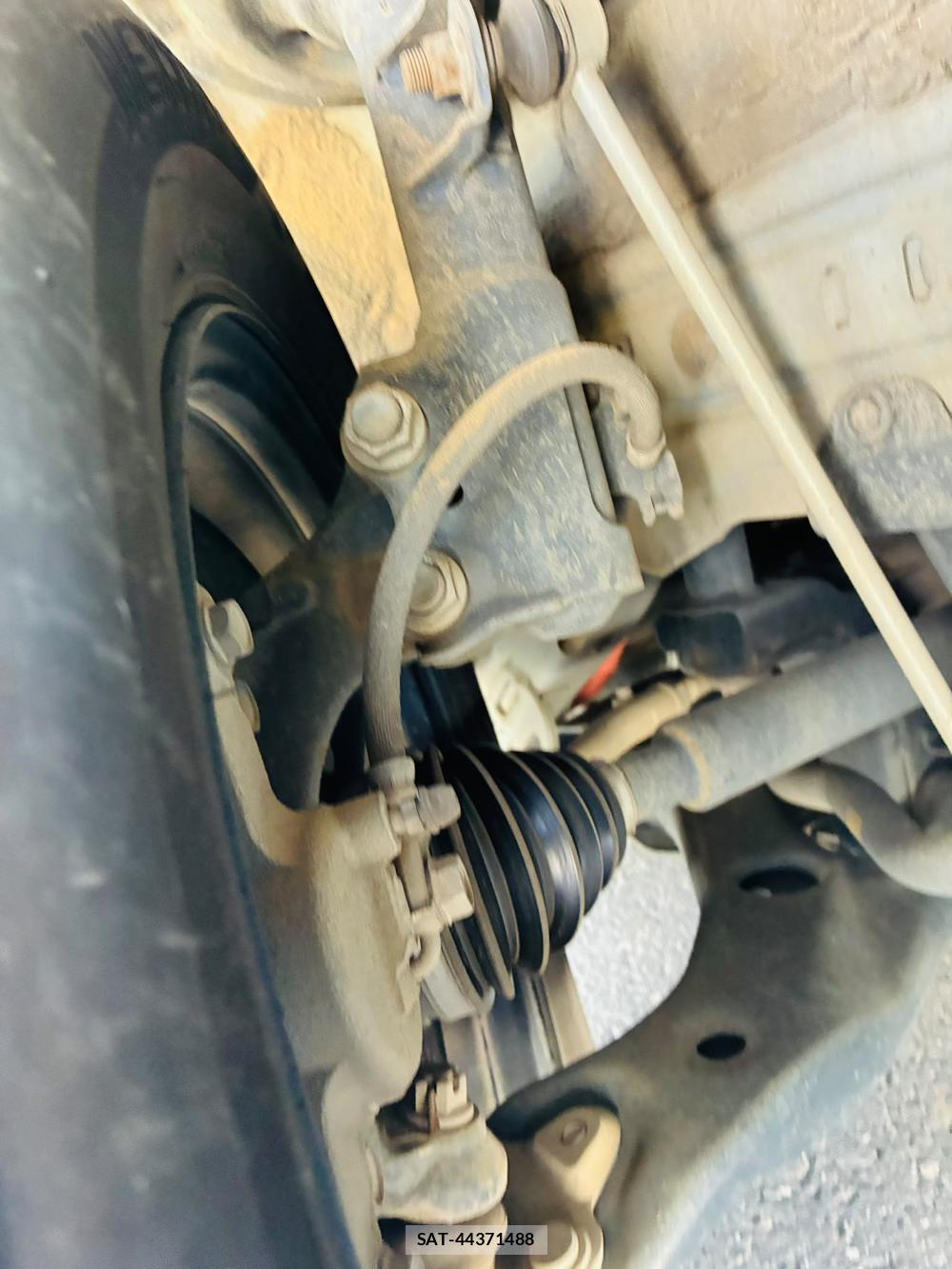 Toyota COROLLA TOURING 2021-07 8240833-32