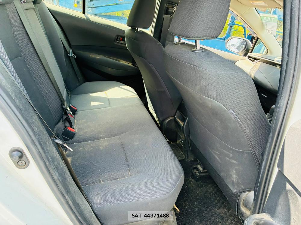 Toyota COROLLA TOURING 2021-07 8240833-8