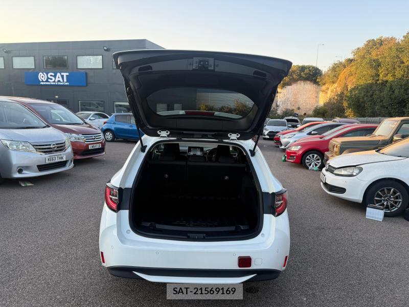 Toyota COROLLA TOURING 2020-12 2103498-46