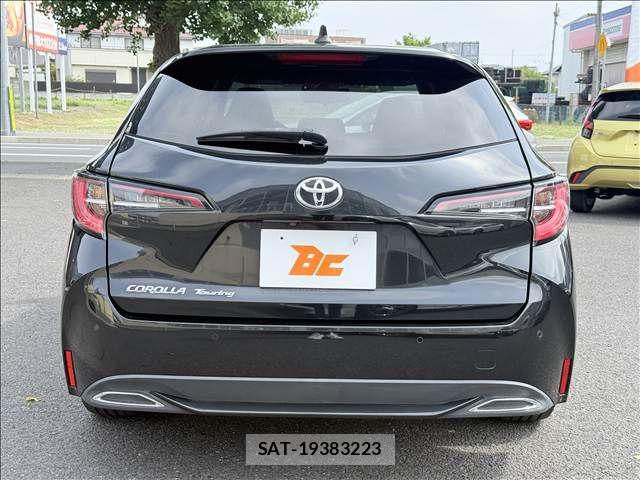 Toyota COROLLA TOURING 2019-09 8365233-22