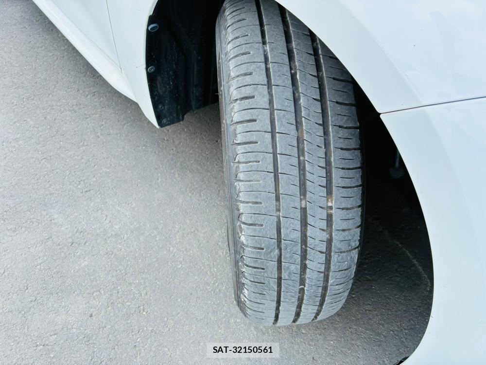 Toyota COROLLA TOURING 2021-07 8298915-31