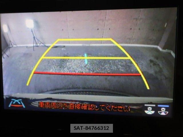Toyota COROLLA TOURING 2021-06 8411744-15