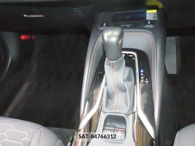 Toyota COROLLA TOURING 2021-06 8411744-18
