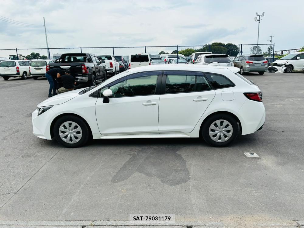 Toyota COROLLA TOURING 2021-07 8351360-1